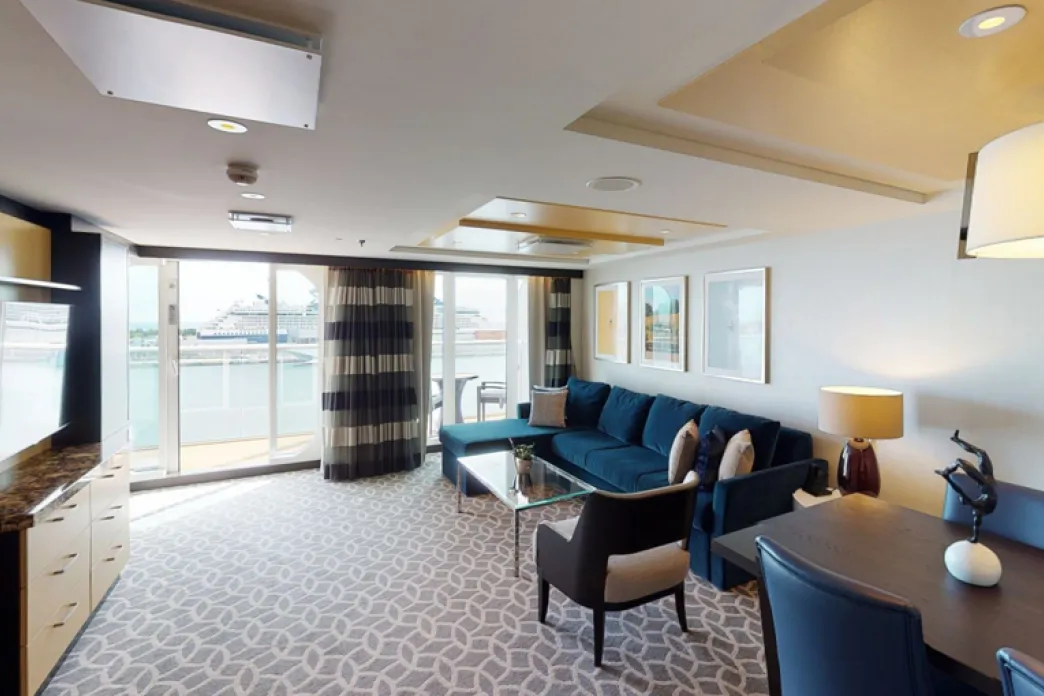 Odyssey of the Seas Owner's Suite - 1 Bedroom
